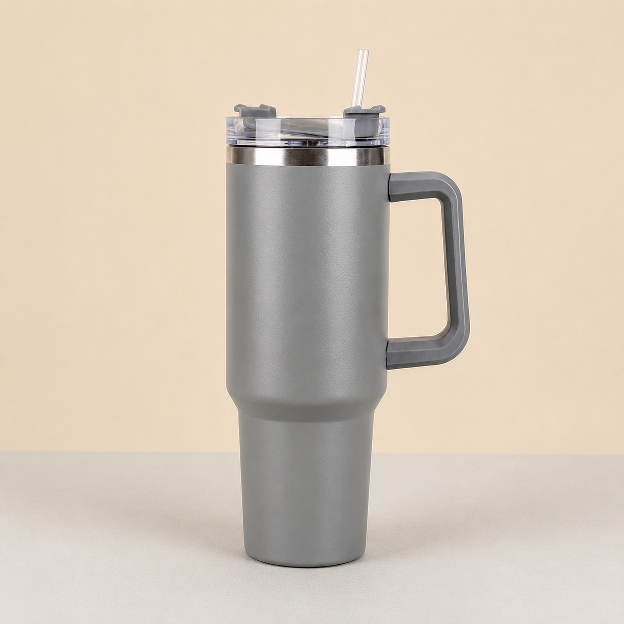 The Titan Drinkbeker Grijze